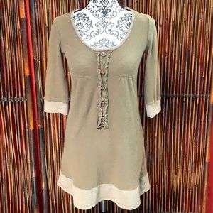 🍁4 for $25 Trinity army green dress